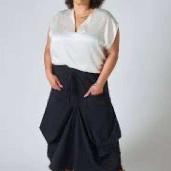 Ruti, The Go-To Skirt, black, medium - Picture 9 of 13